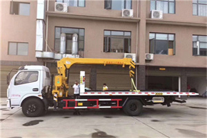 附近汽车轮胎更换